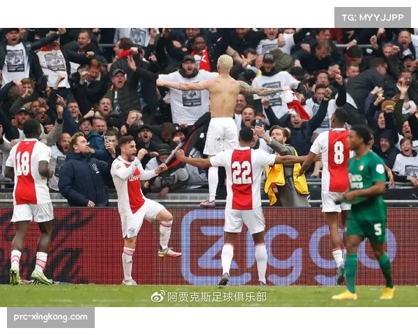 荷甲赛场韦霍斯特梅开二度，助阿贾克斯取得赛季开门红