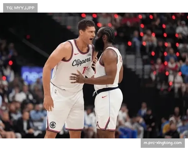 快船洛佩斯26分内线得分点 但防守端移动速度被马刺针对